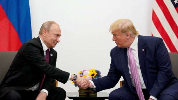 الرئيس الروسي فلادمير بوتين والأمريكي دوناد ترامب