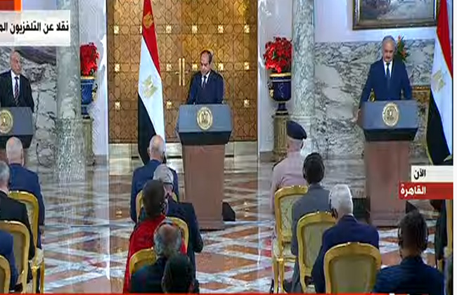 الرئيس السيسي في مؤتمر صحفي مع خليفة حفتر وعقيلة صالح 6 يونيو 2020