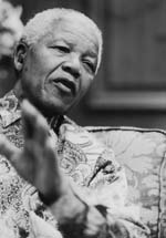 الزعيم نيلسون مانديلا- أول رئيس أسود لجنوب أفريقيا